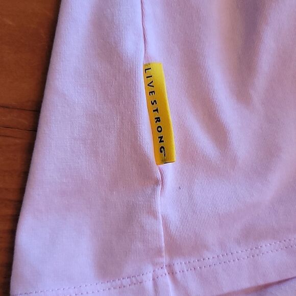 NIKE Fit-Dry LiveStrong Tee - Picture 4 of 6